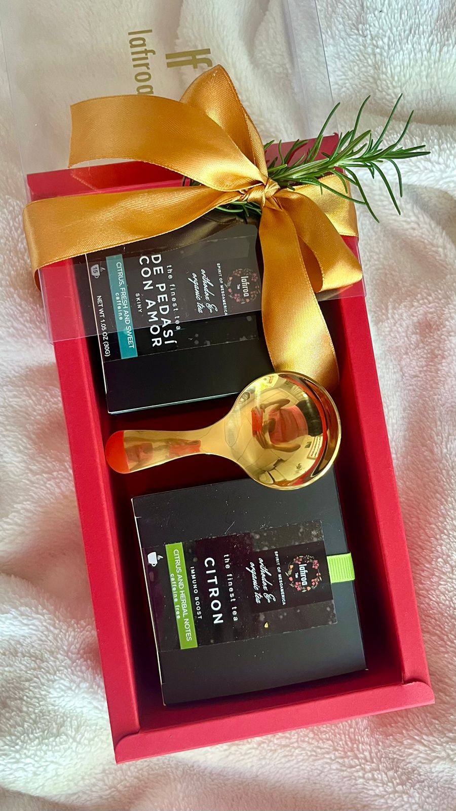 KITS DE REGALO EN PROMOCIÓN